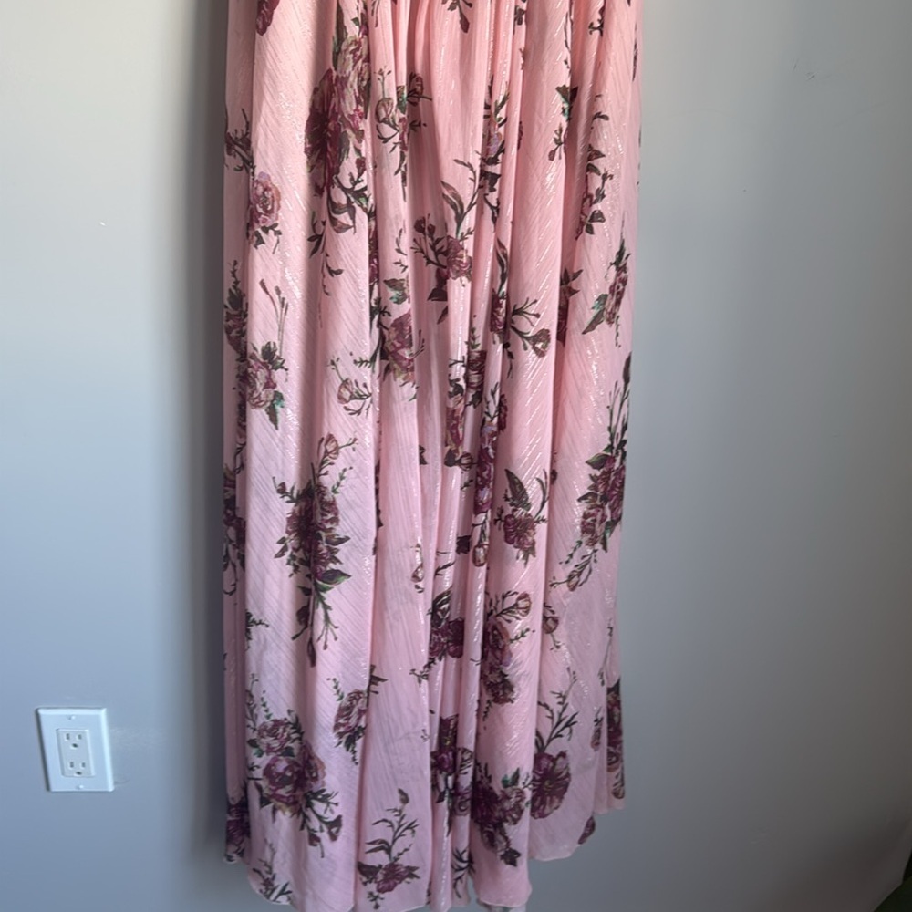 Chic Floral Halter Maxi Dress in Pink - Picture 8 of 13